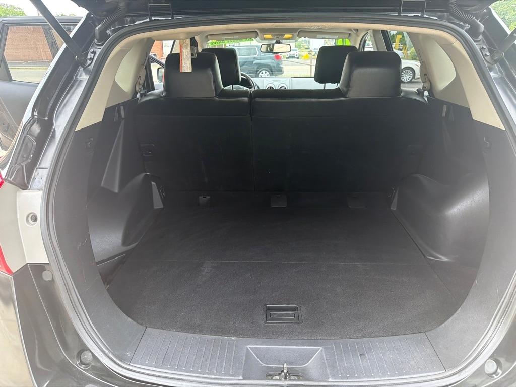 Nissan Rogue  2011