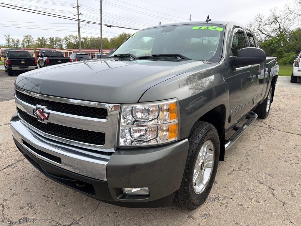 Chevrolet Silverado 1500  2011
