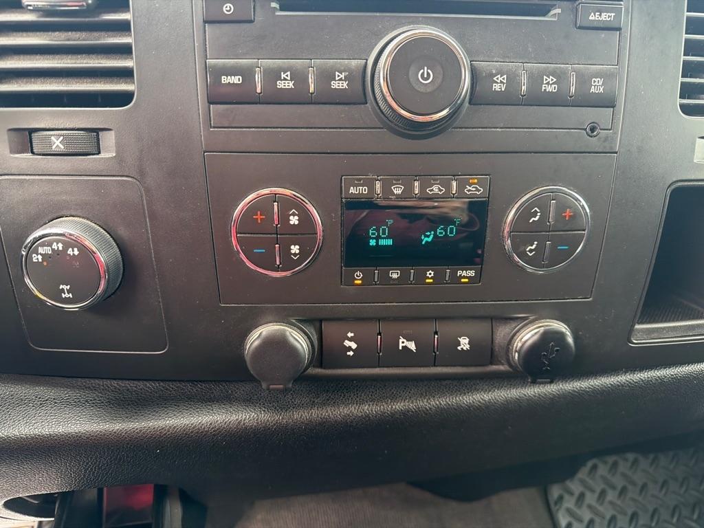 Chevrolet Silverado 1500  2011