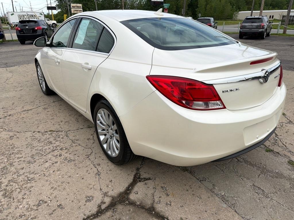 Buick Regal  2012