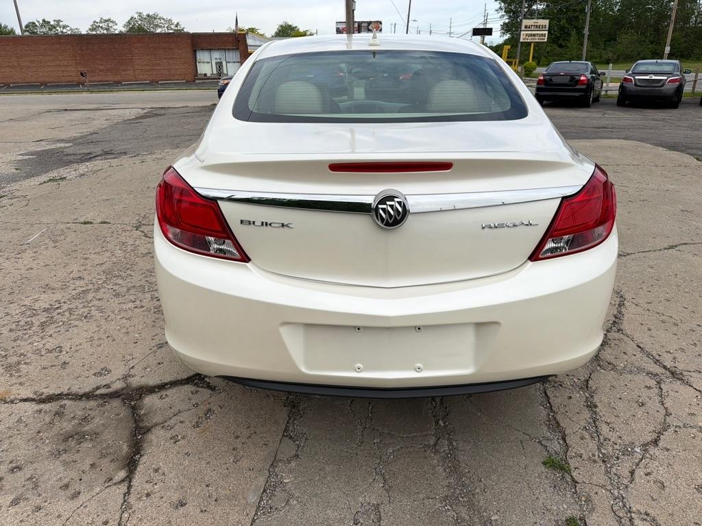 Buick Regal  2012