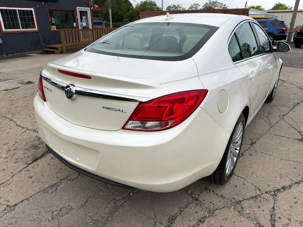 Buick Regal  2012