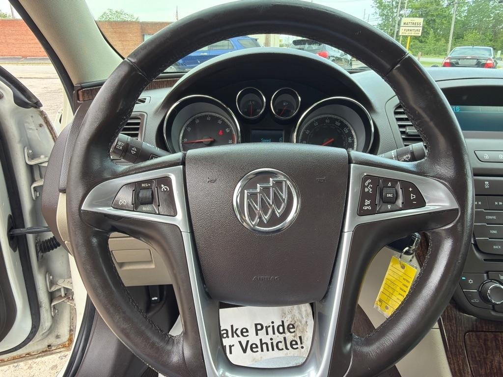 Buick Regal  2012