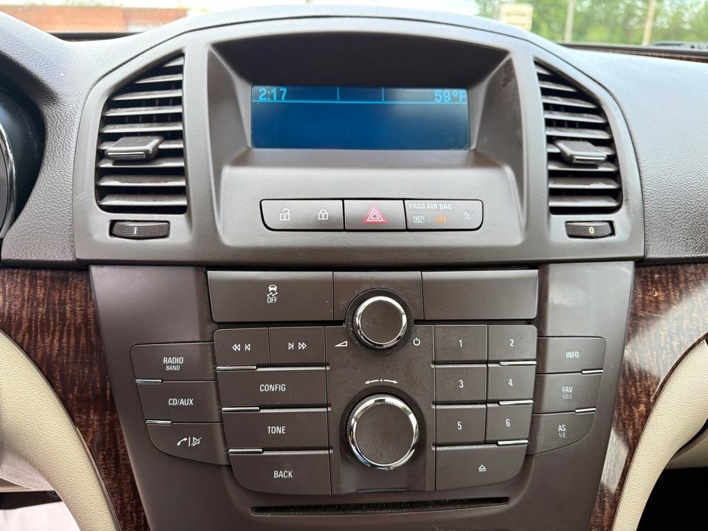 Buick Regal  2012