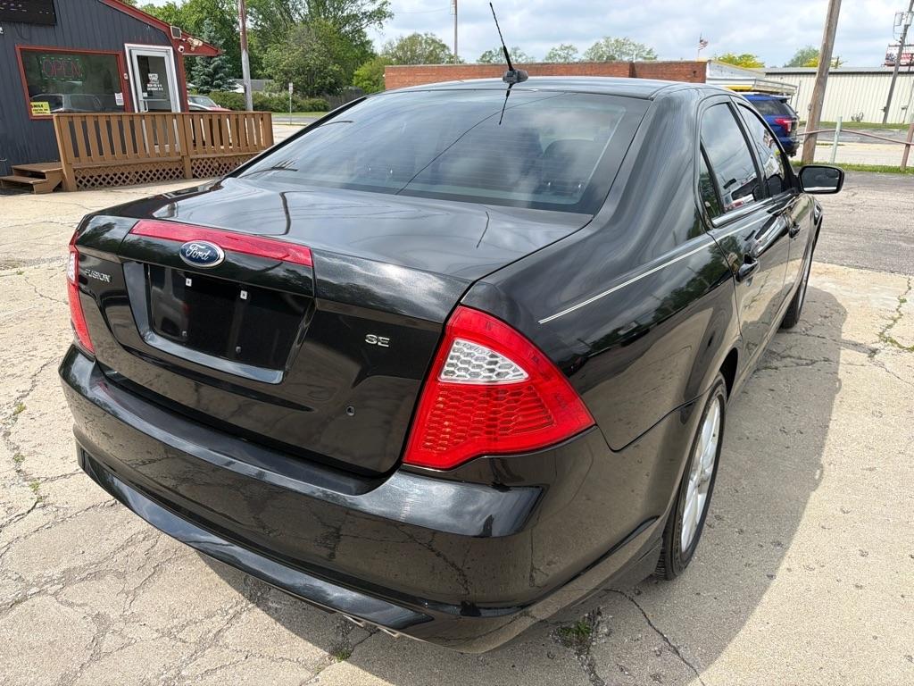 Ford Fusion  2012