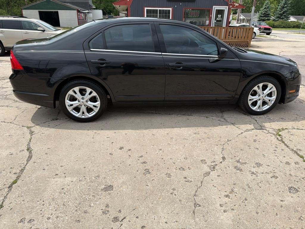 Ford Fusion  2012
