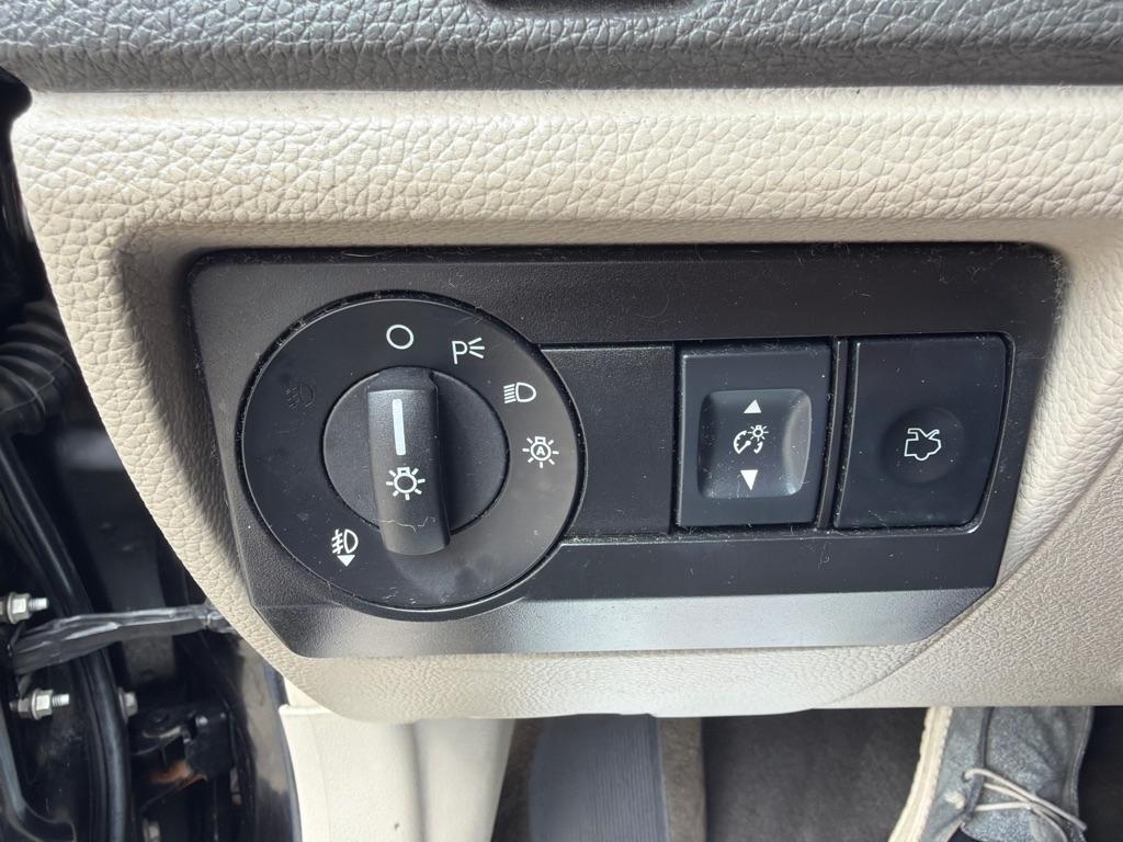 Ford Fusion  2012