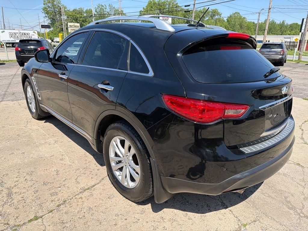 Infiniti FX  2013