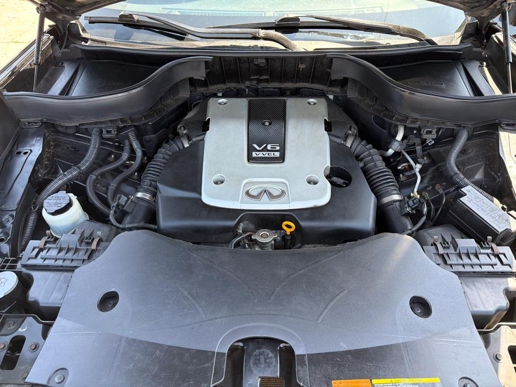 Infiniti FX  2013