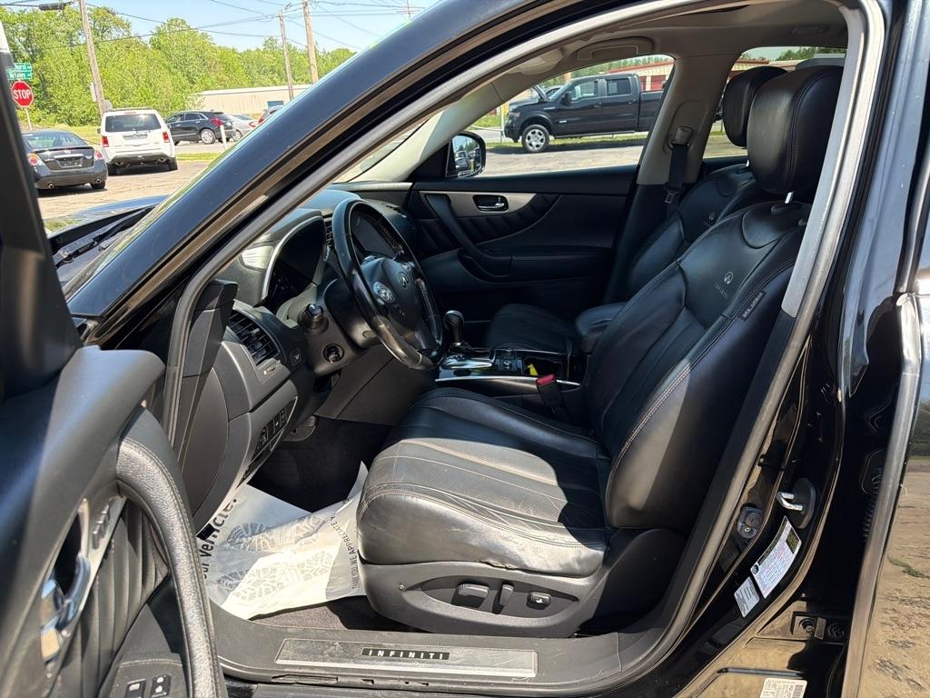 Infiniti FX  2013