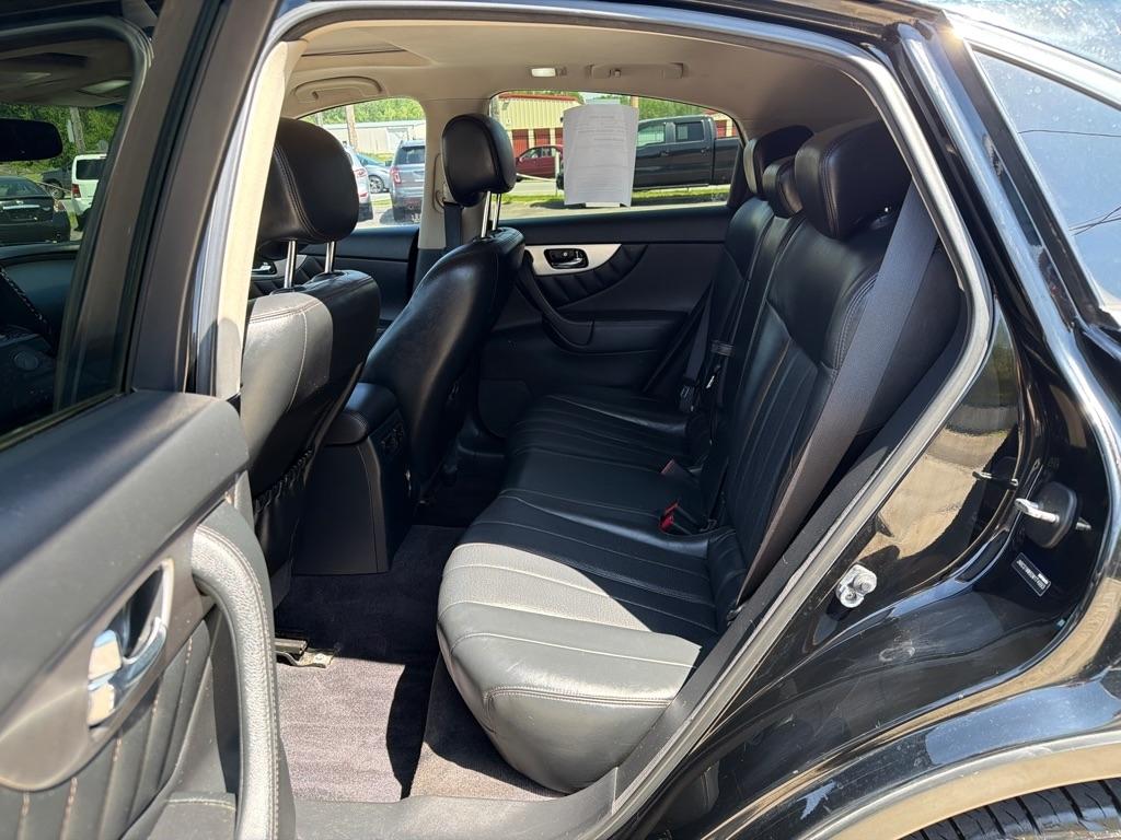 Infiniti FX  2013