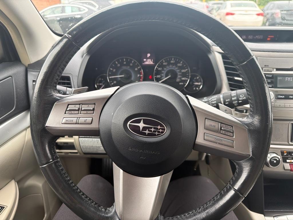 Subaru Outback  2010