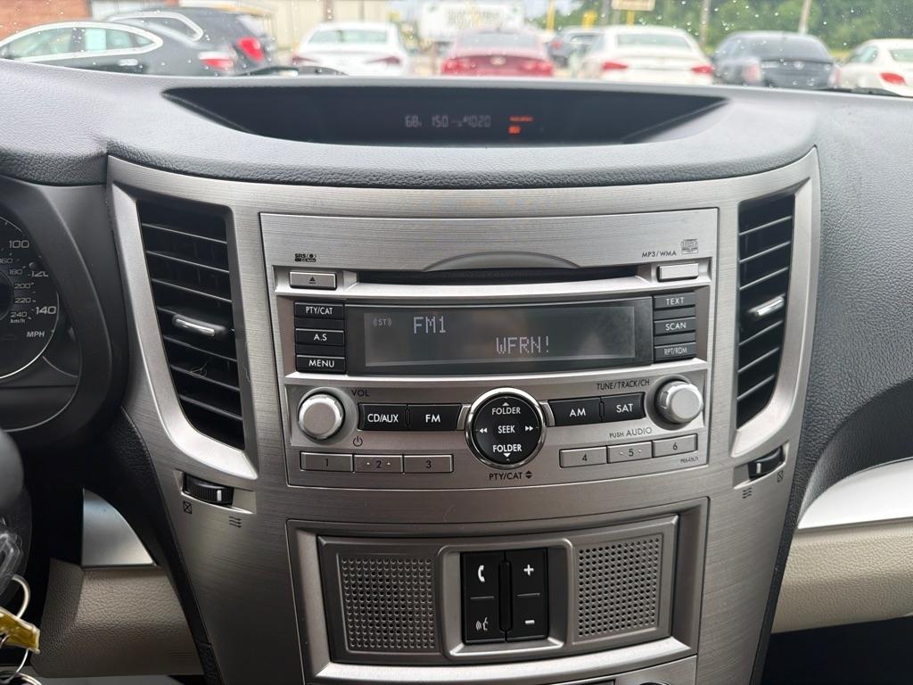 Subaru Outback  2010