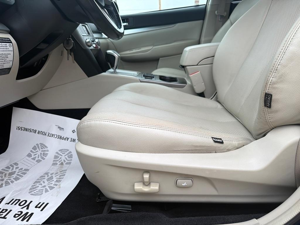 Subaru Outback  2010