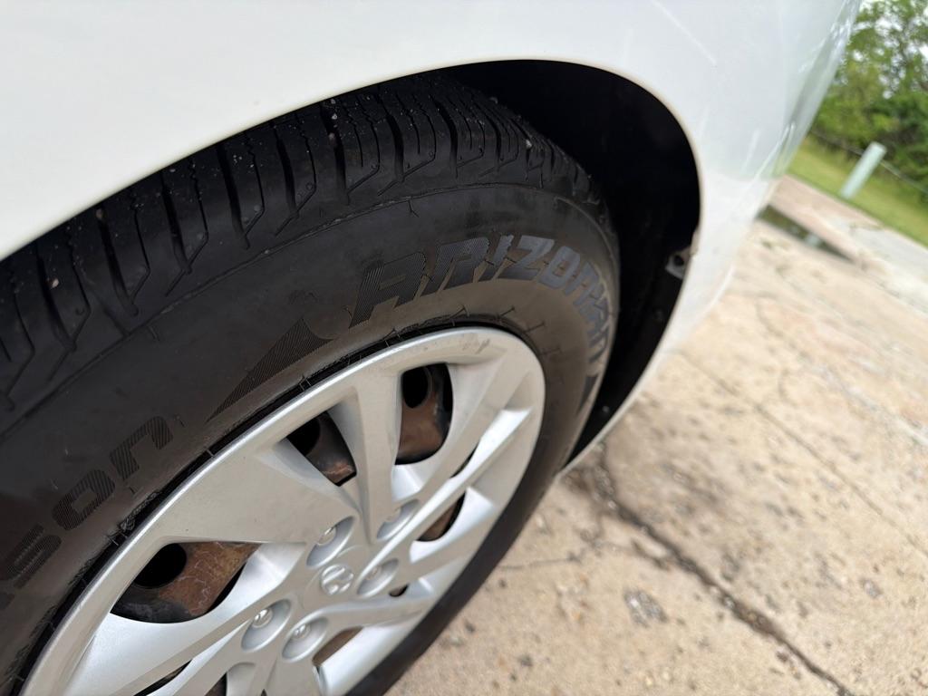 Hyundai Elantra  2019