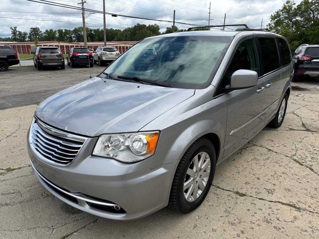 Chrysler Town & Country Touring 2016