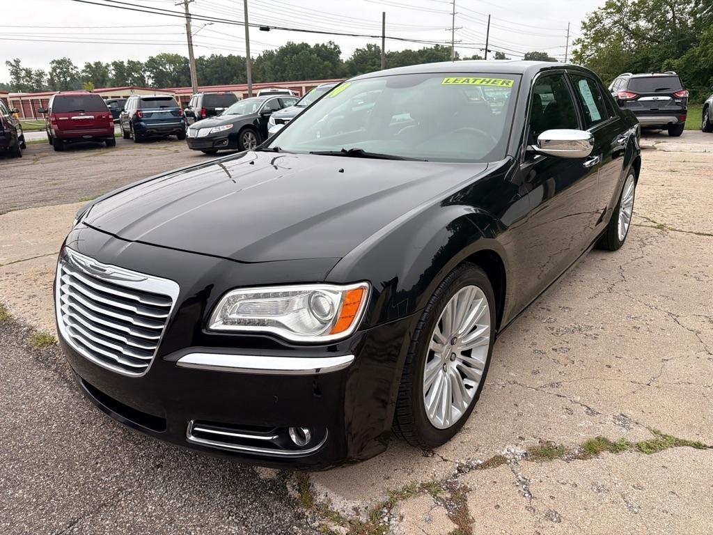 Chrysler 300  2014