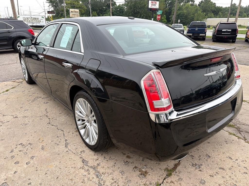 Chrysler 300  2014