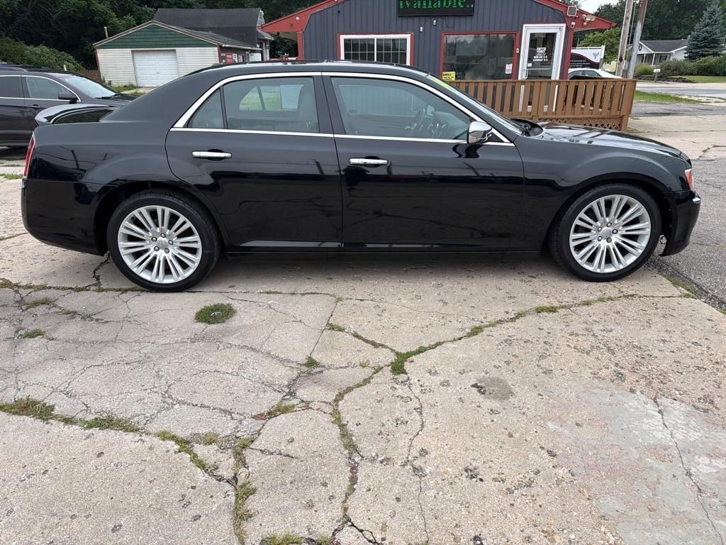 Chrysler 300  2014