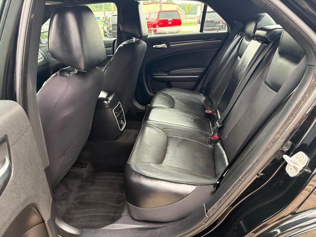 Chrysler 300  2014