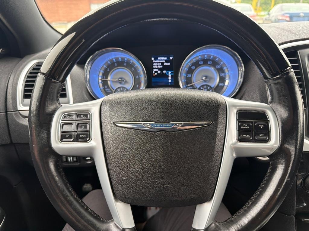Chrysler 300  2014