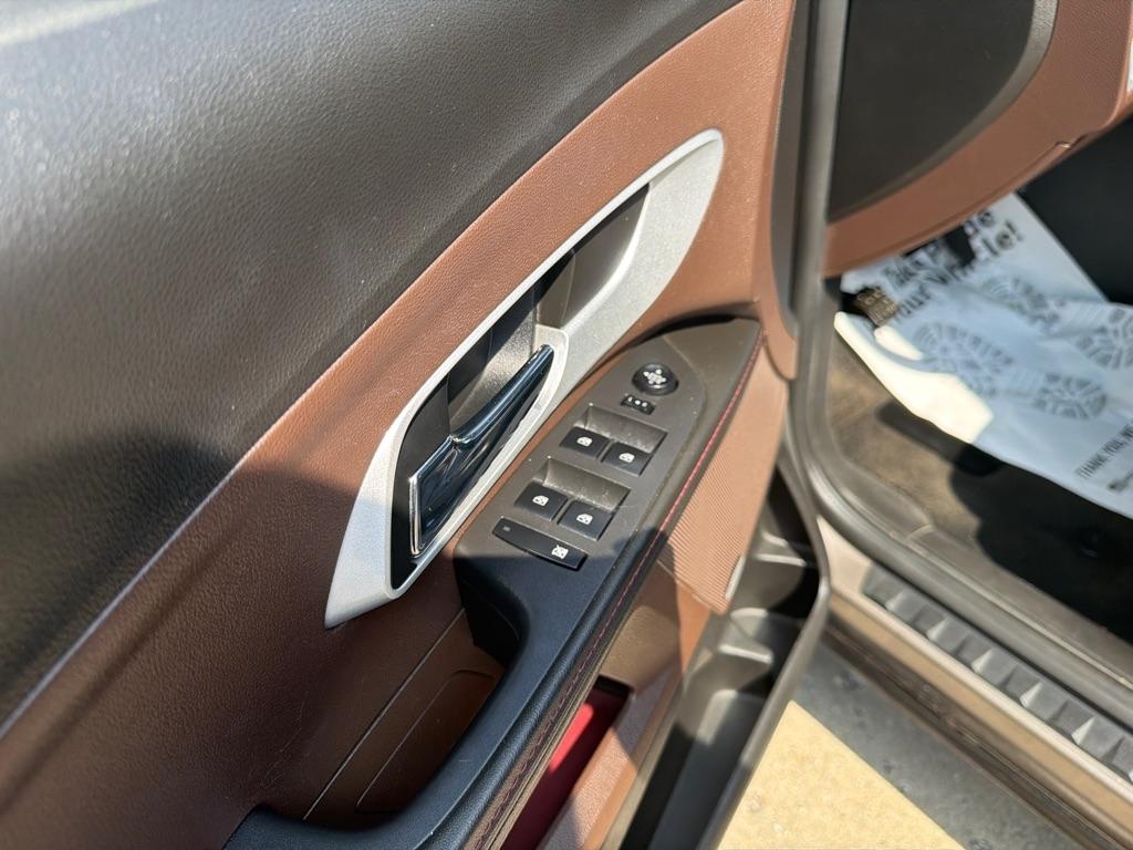 Chevrolet Equinox  2011