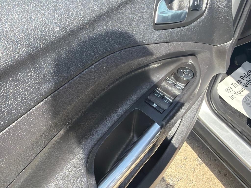 Ford Escape  2016