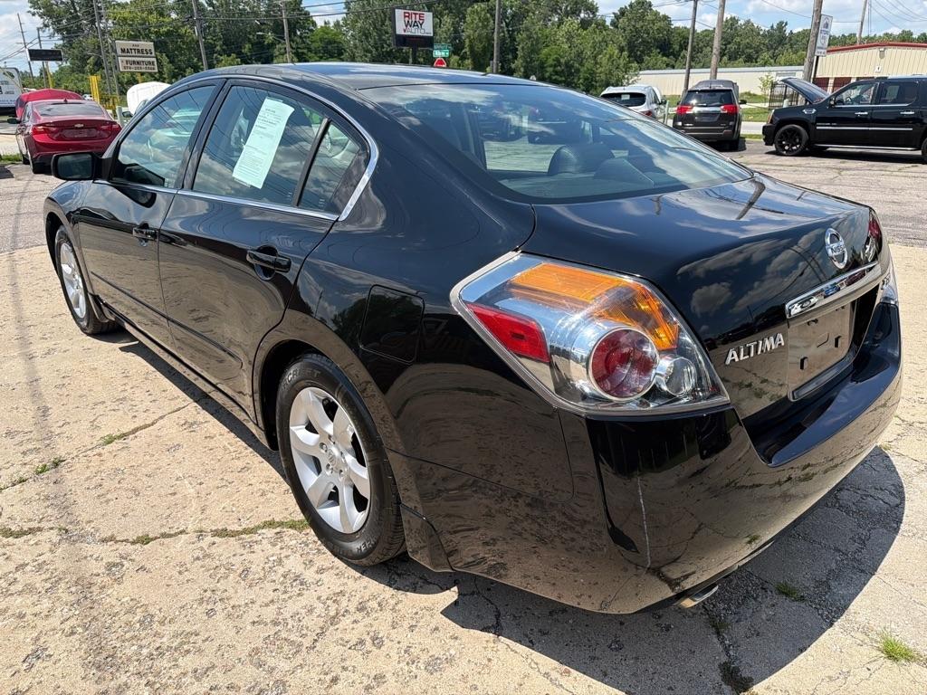 Nissan Altima  2008