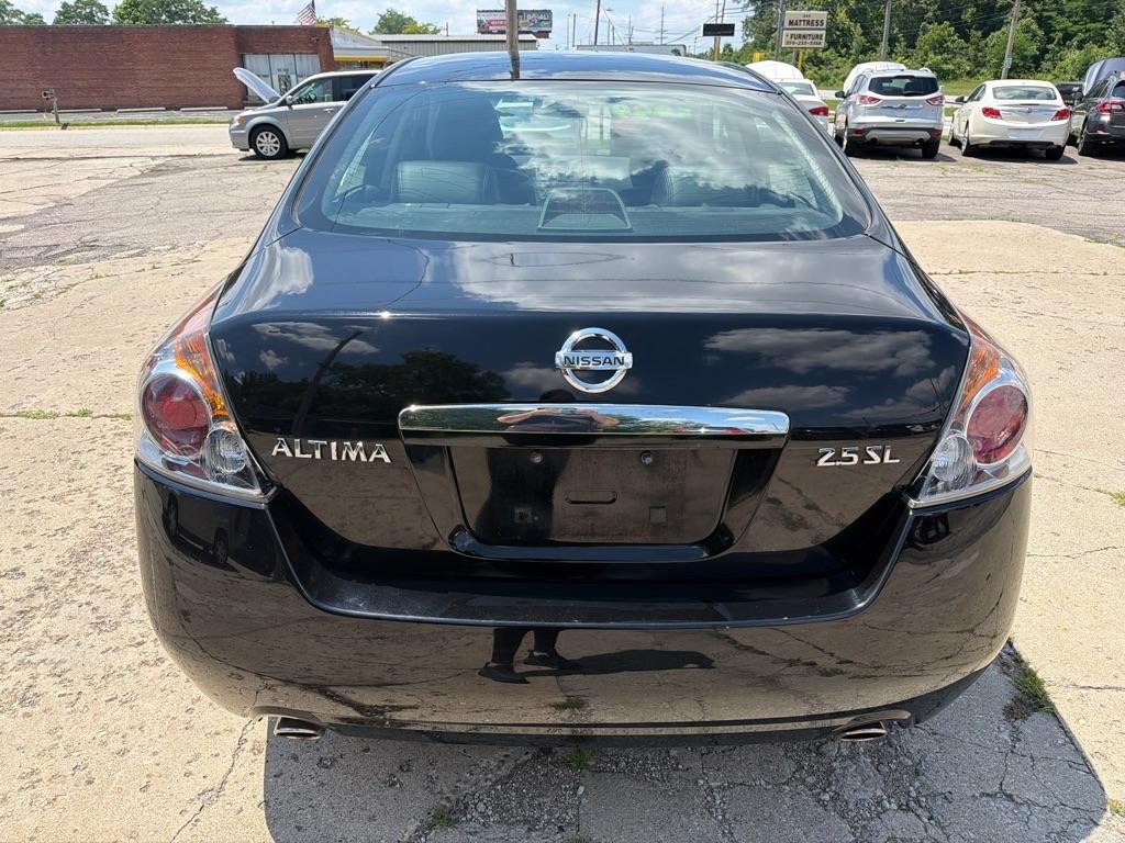 Nissan Altima  2008
