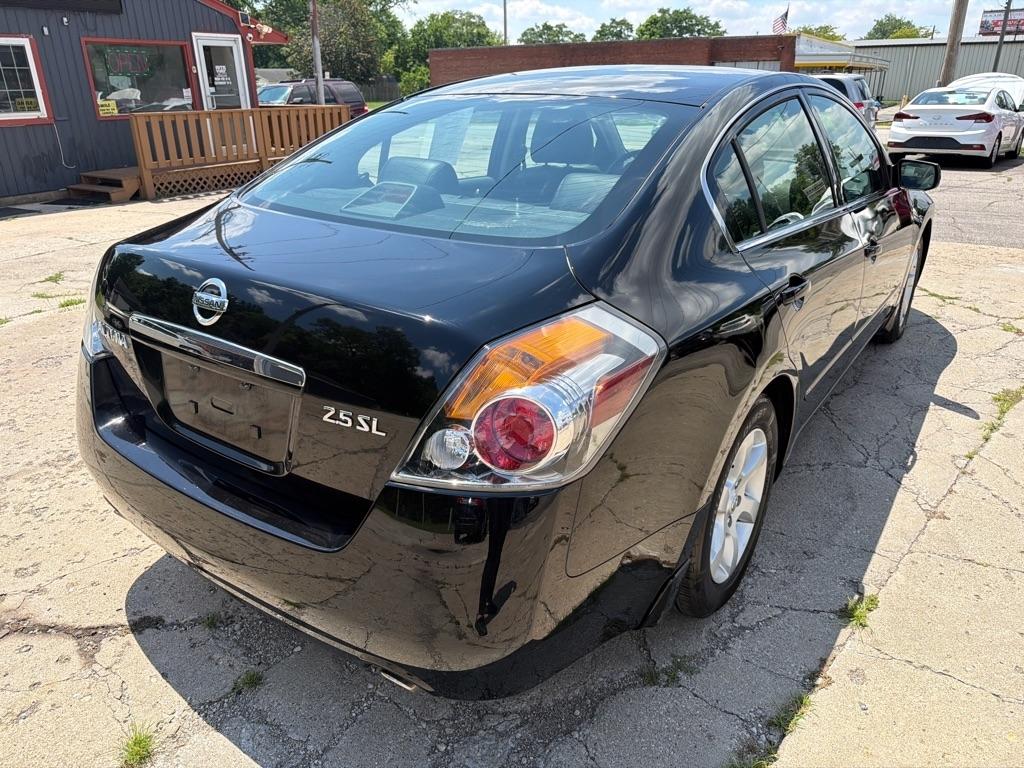 Nissan Altima  2008