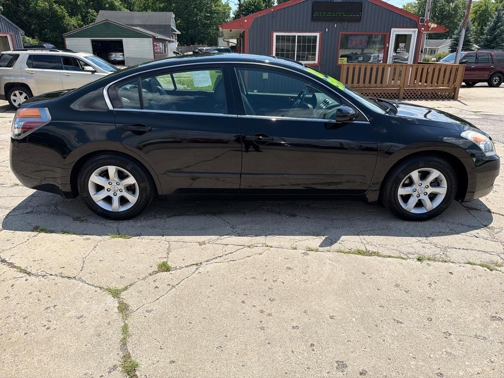 Nissan Altima  2008