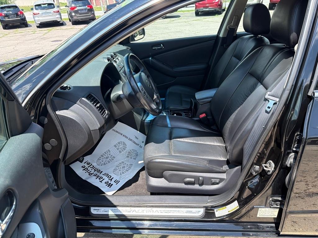 Nissan Altima  2008