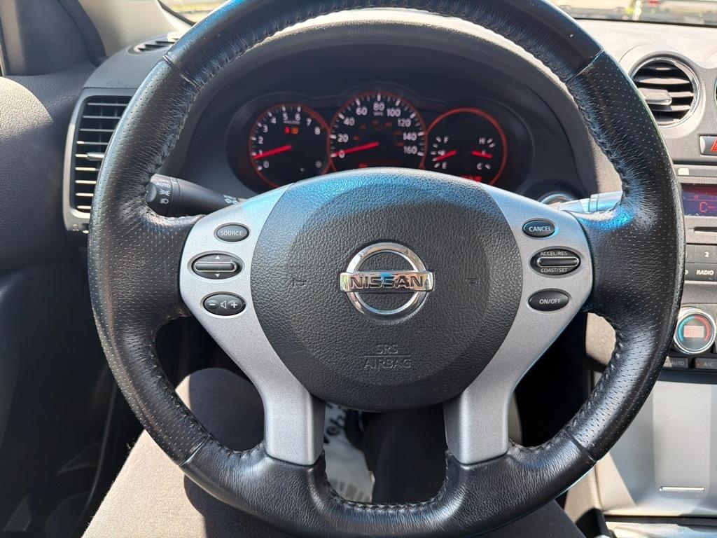 Nissan Altima  2008