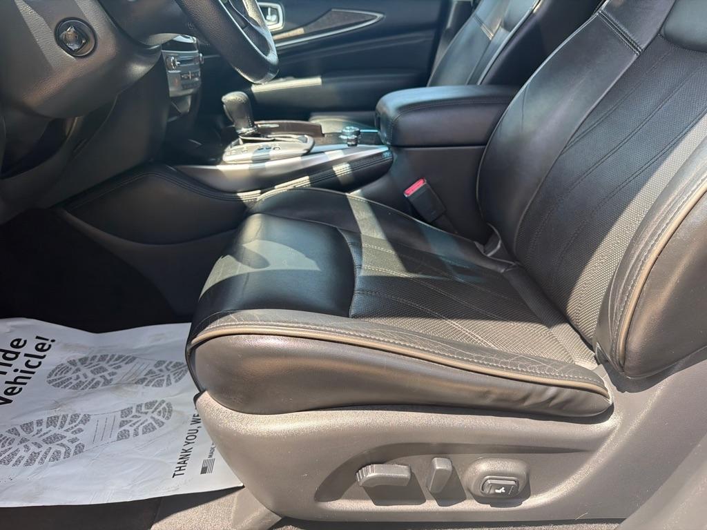 Infiniti JX  2013