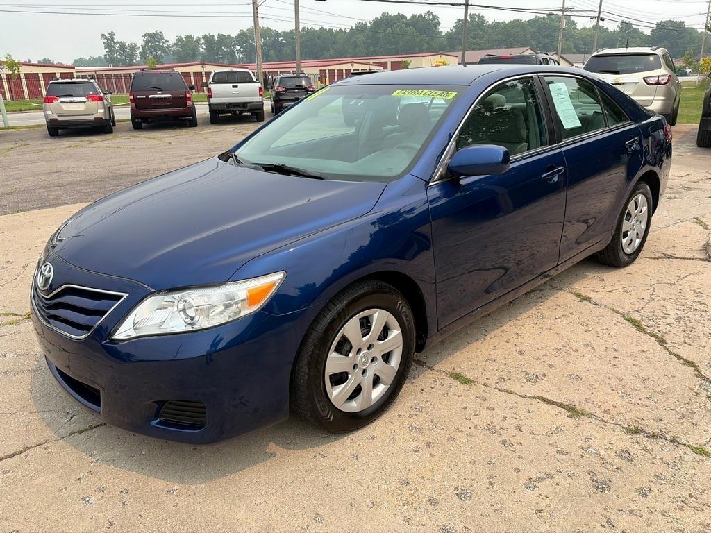 Toyota Camry  2011