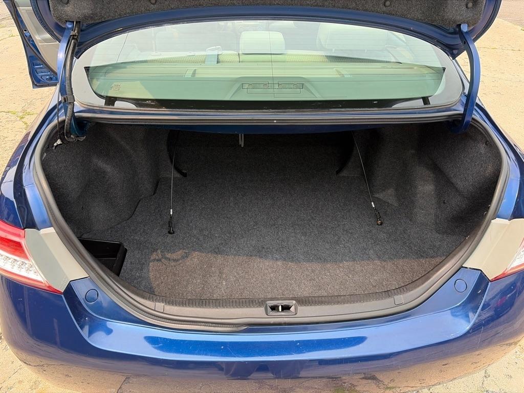 Toyota Camry  2011