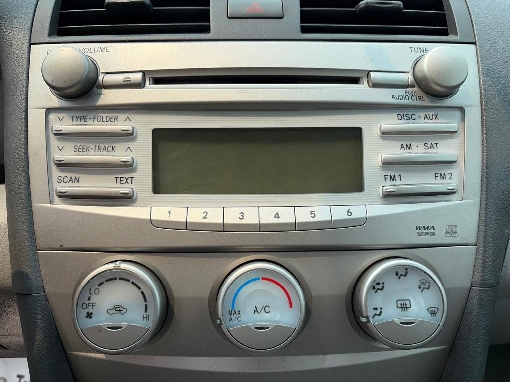 Toyota Camry  2011