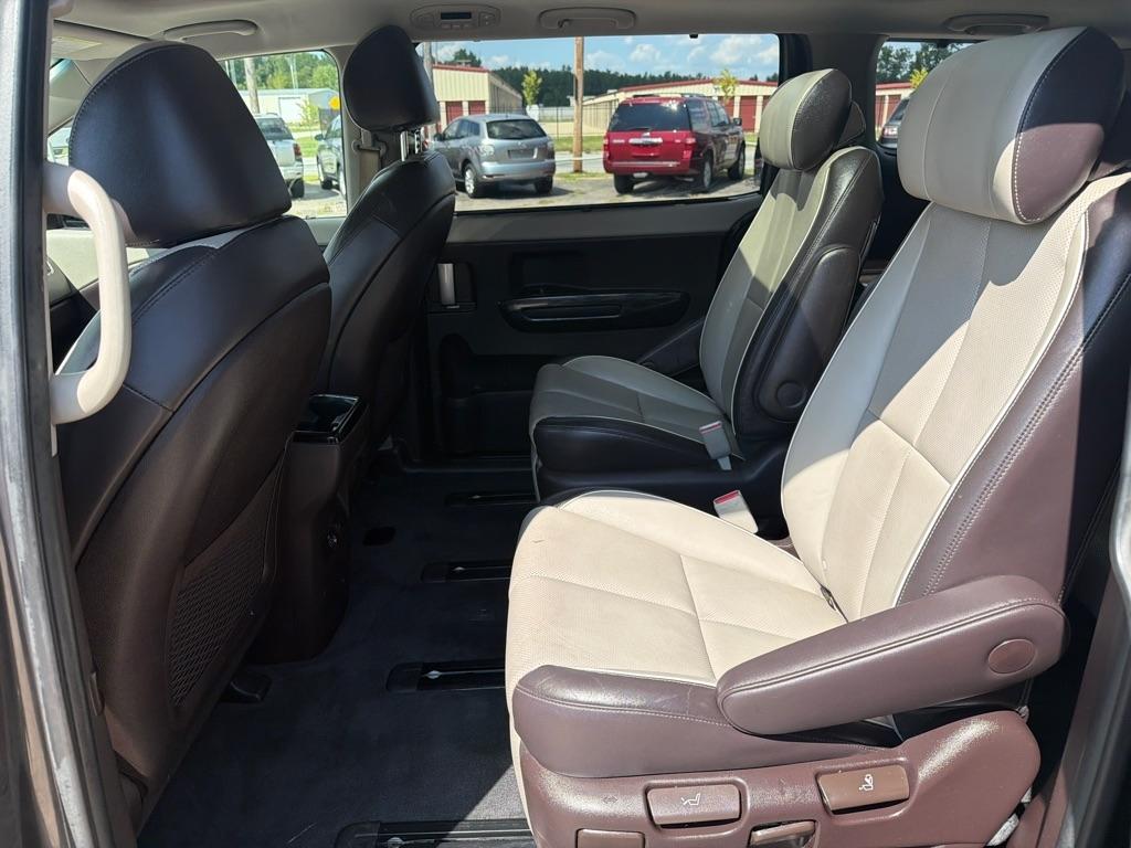 Kia Sedona  2016