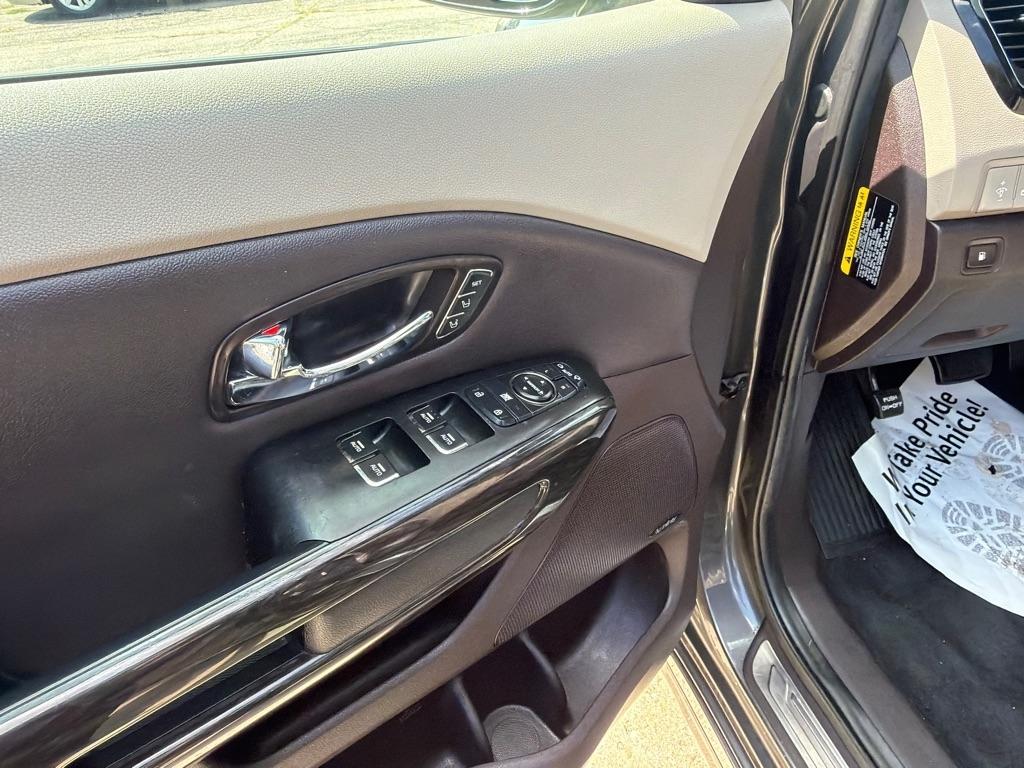 Kia Sedona  2016