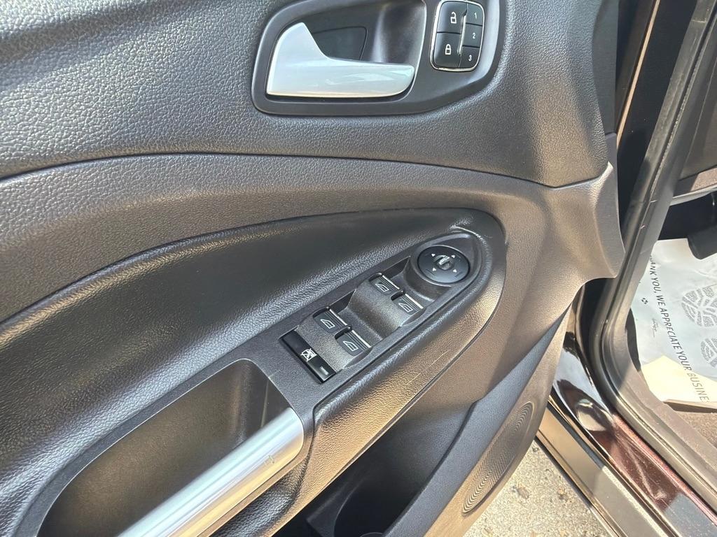 Ford Escape  2013