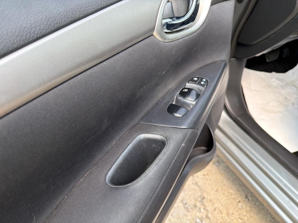 Nissan Sentra  2013