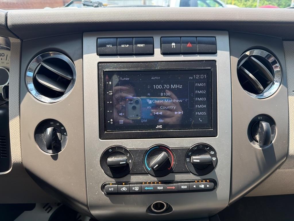 Ford Expedition  2011