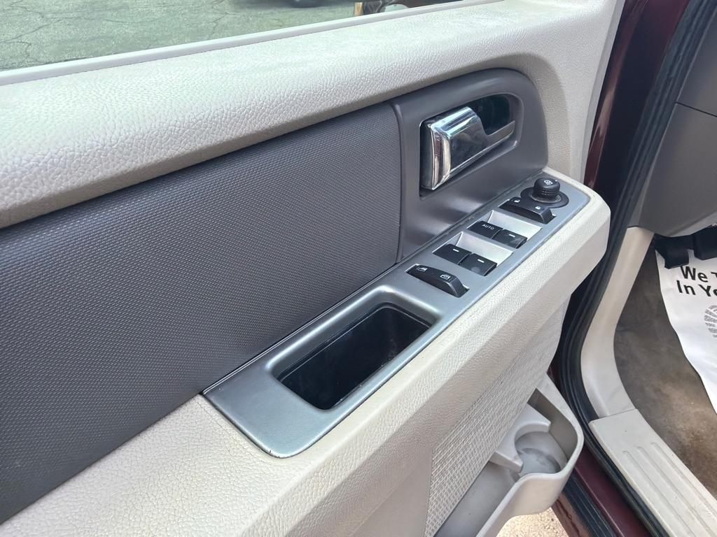 Ford Expedition  2011