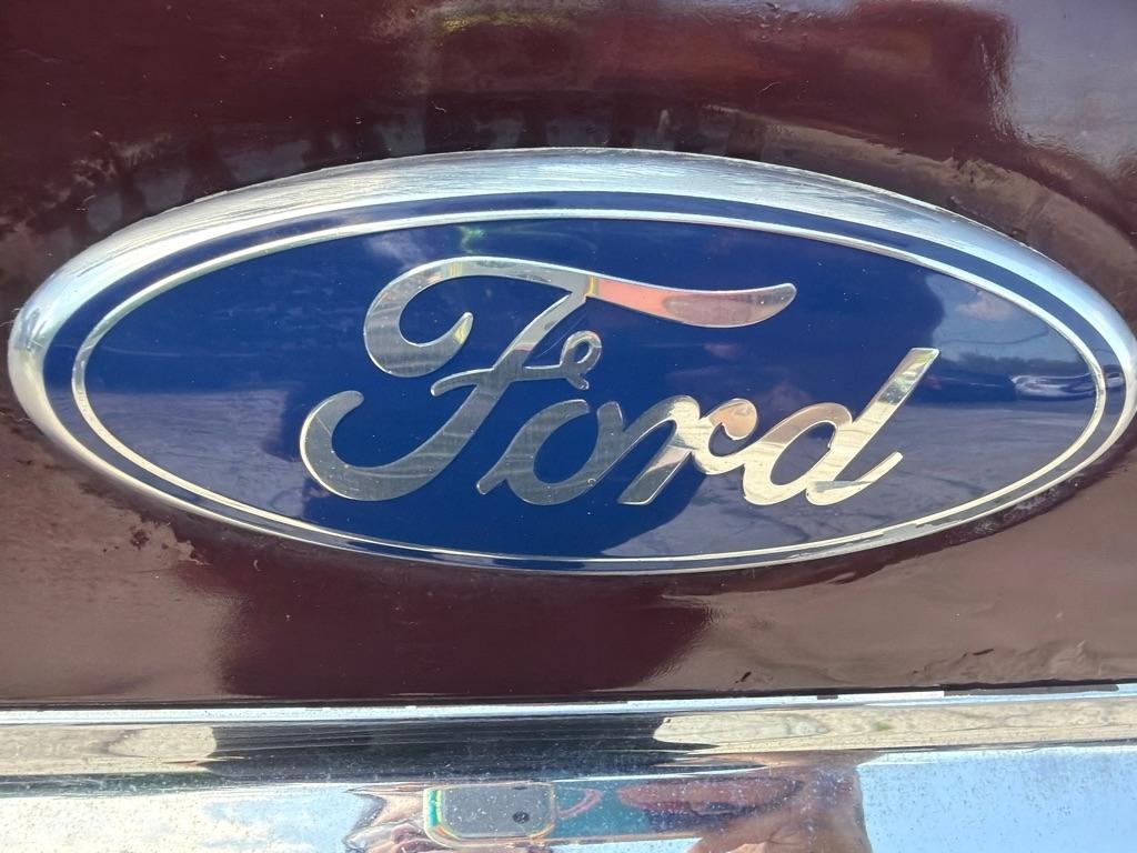 Ford Expedition  2011