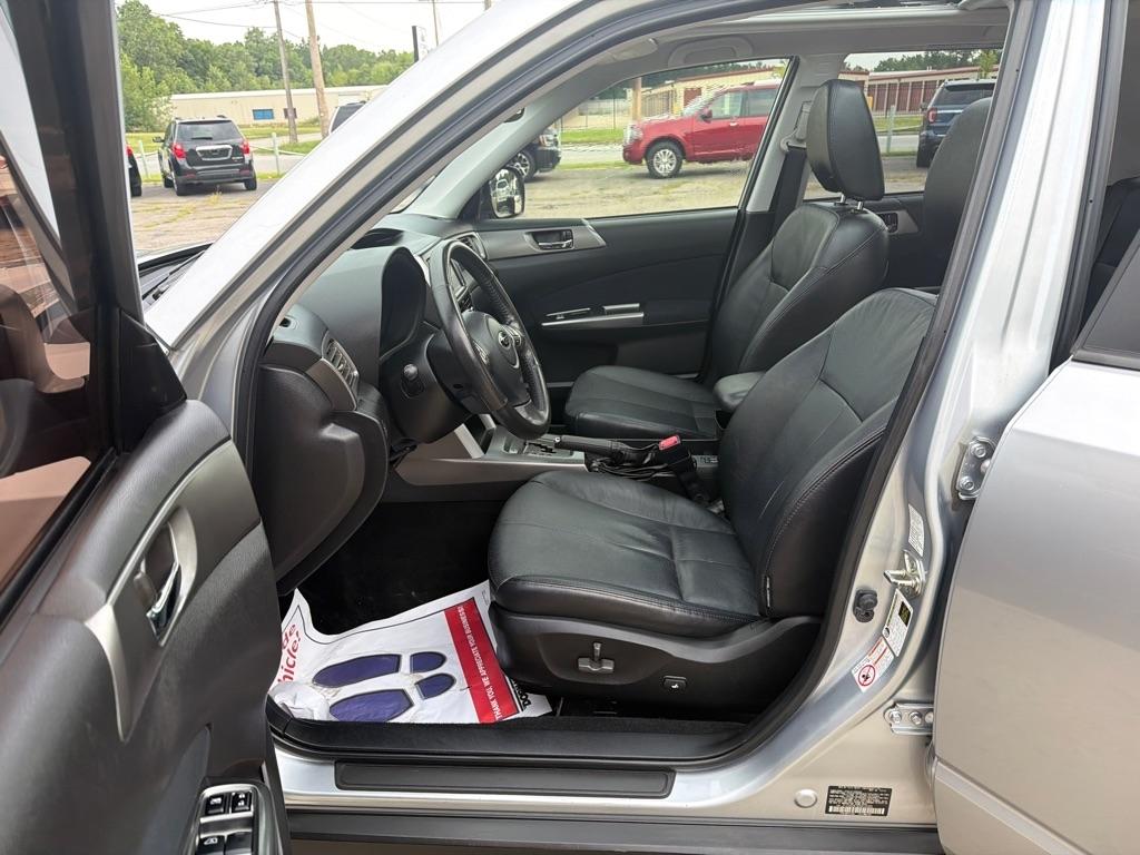 Subaru Forester Touring 2013