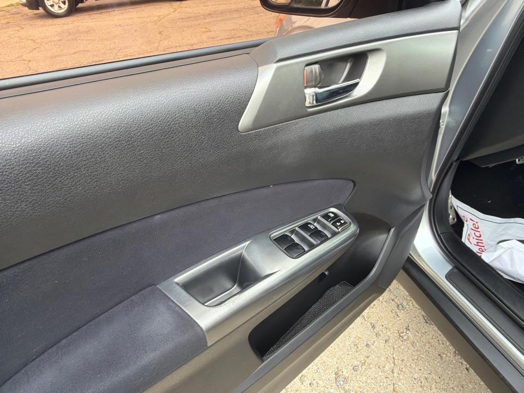 Subaru Forester Touring 2013