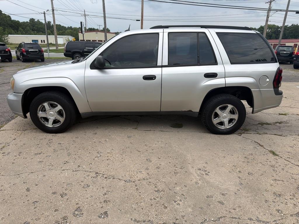 Chevrolet TrailBlazer LS 2005