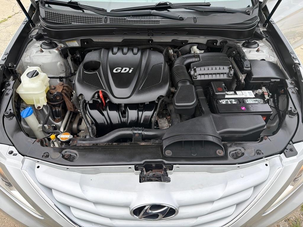 Hyundai Sonata  2011
