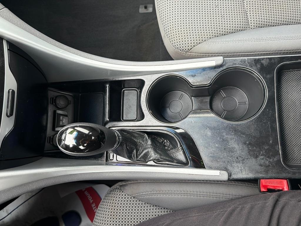Hyundai Sonata  2011