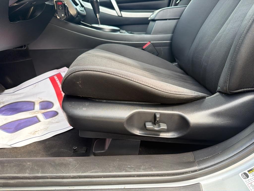 Mazda CX-7  2011